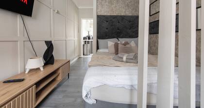 1 Bedroom Luxury-Studio in Chatham