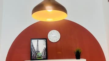 Doppia Economy, balcone, vista città | Ferro/asse da stiro, Wi-Fi gratuito