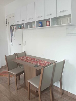 Dining - Apartment located in downtown Rio de Janeiro, convenient for leisure or work. (Rio de Janeiro)