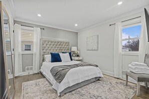 3 bedrooms, iron/ironing board, free WiFi, bed sheets - 3BR Home Close to NYC,EWR Airport & Safe Area (Union)
