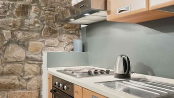 Réfrigérateur, grille-pain