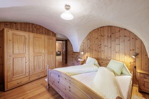 2 makuuhuonetta, ilmainen Wi-Fi, vuodevaatteet