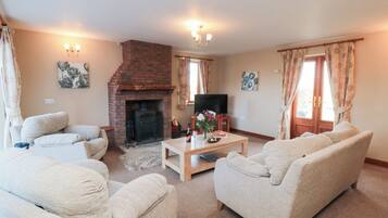 Cottage | Living area