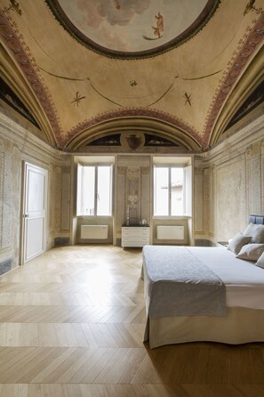 1 quarto, roupa de cama