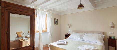 2 habitaciones y ropa de cama