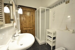 Bathroom - Casa i Pini (Cortona)