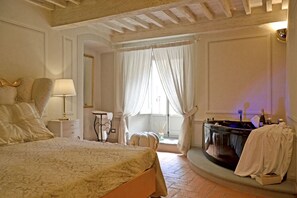 2 bedrooms, iron/ironing board, bed sheets - Appartamento Tommasi Fierli (Cortona)