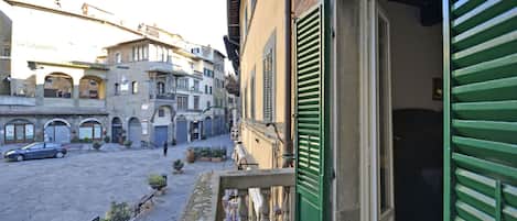 公寓 (3 Bedrooms) | 陽台