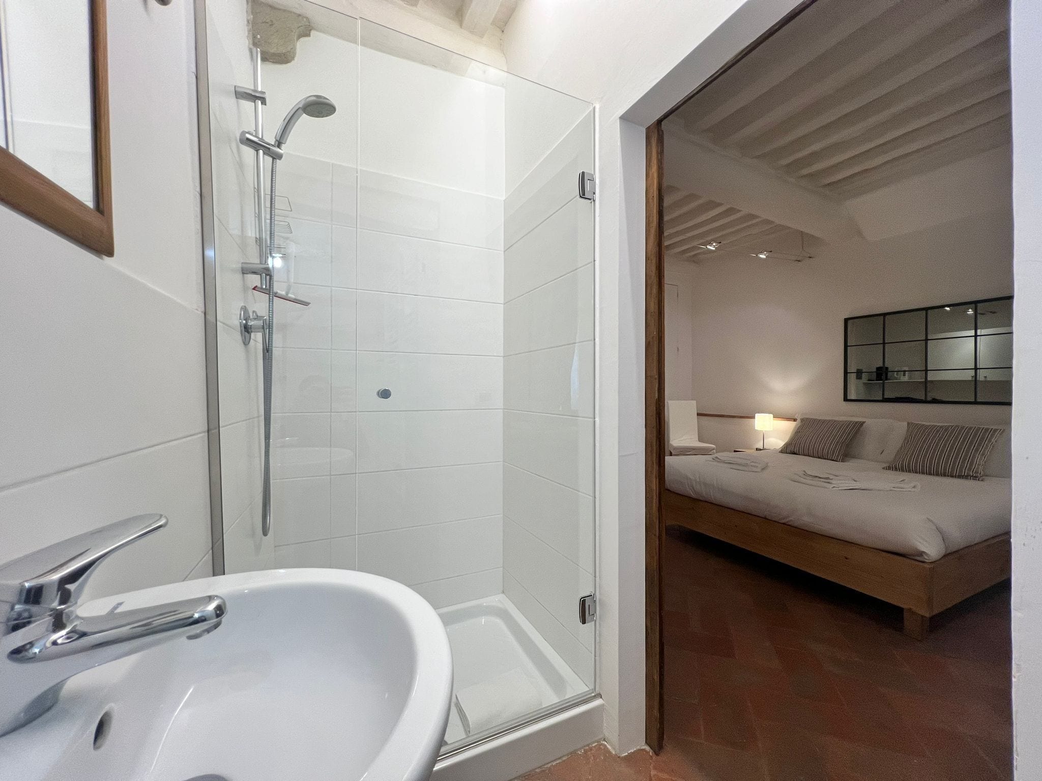 公寓 (1 Bedroom) | 浴室 | 淋浴设施