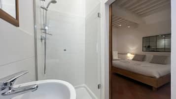 Lägenhet (1 Bedroom) | Badrum | Dusch