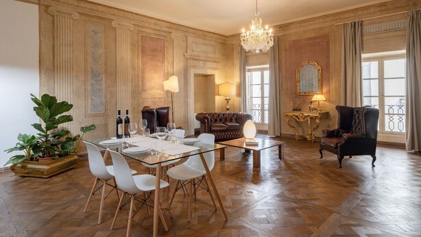 Apartment (2 Bedrooms) | In-room dining - Appartamento Reale (Cortona)
