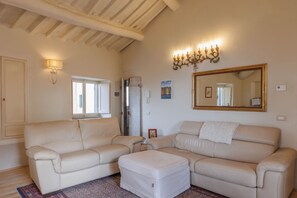 Living room - La Terrazza Sulla Valle (Cortona)
