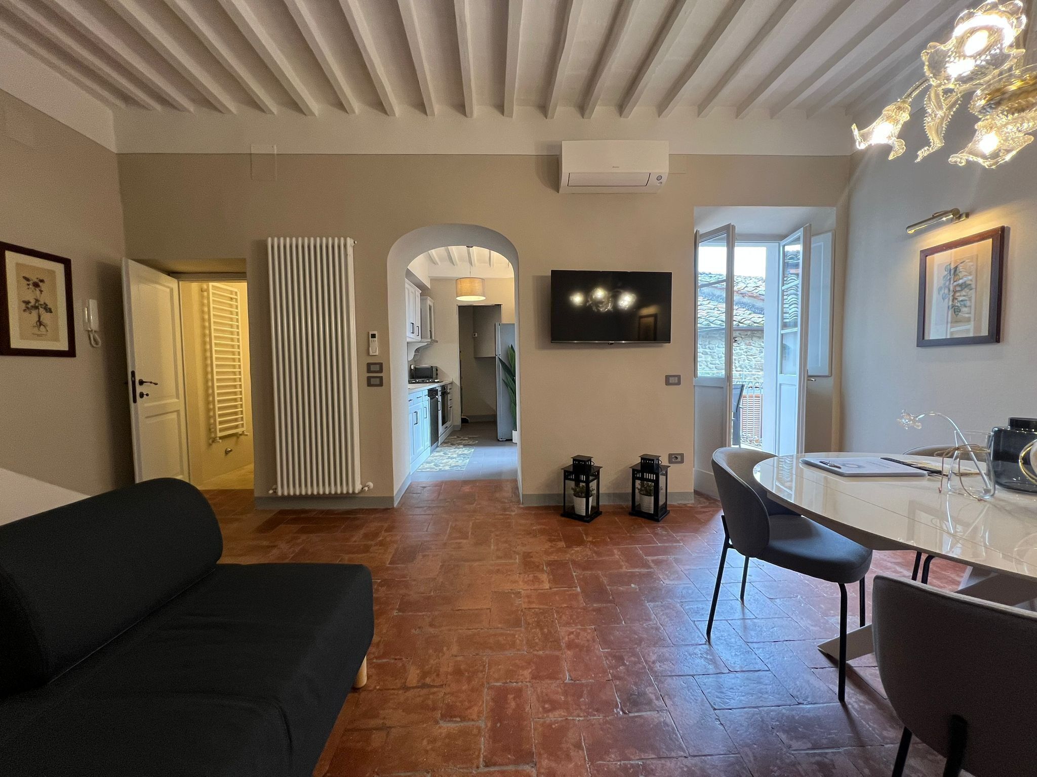 Leilighet (2 Bedrooms) | Oppholdsrom