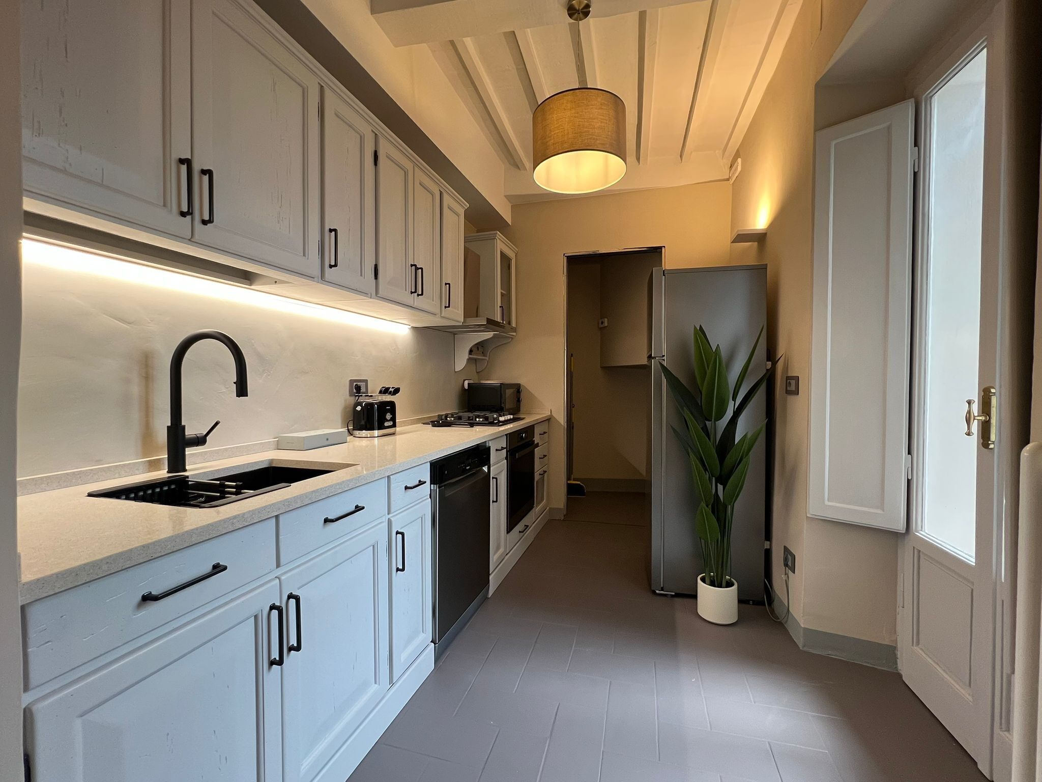 Apartment (2 Bedrooms) | Private kitchen | Fridge, microwave, oven, dishwasher