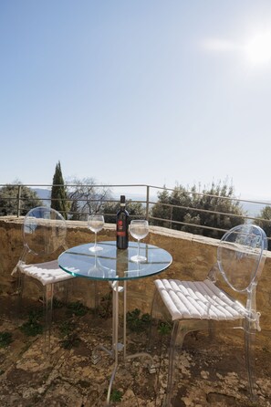 Front of property - Casa Maria (Cortona)