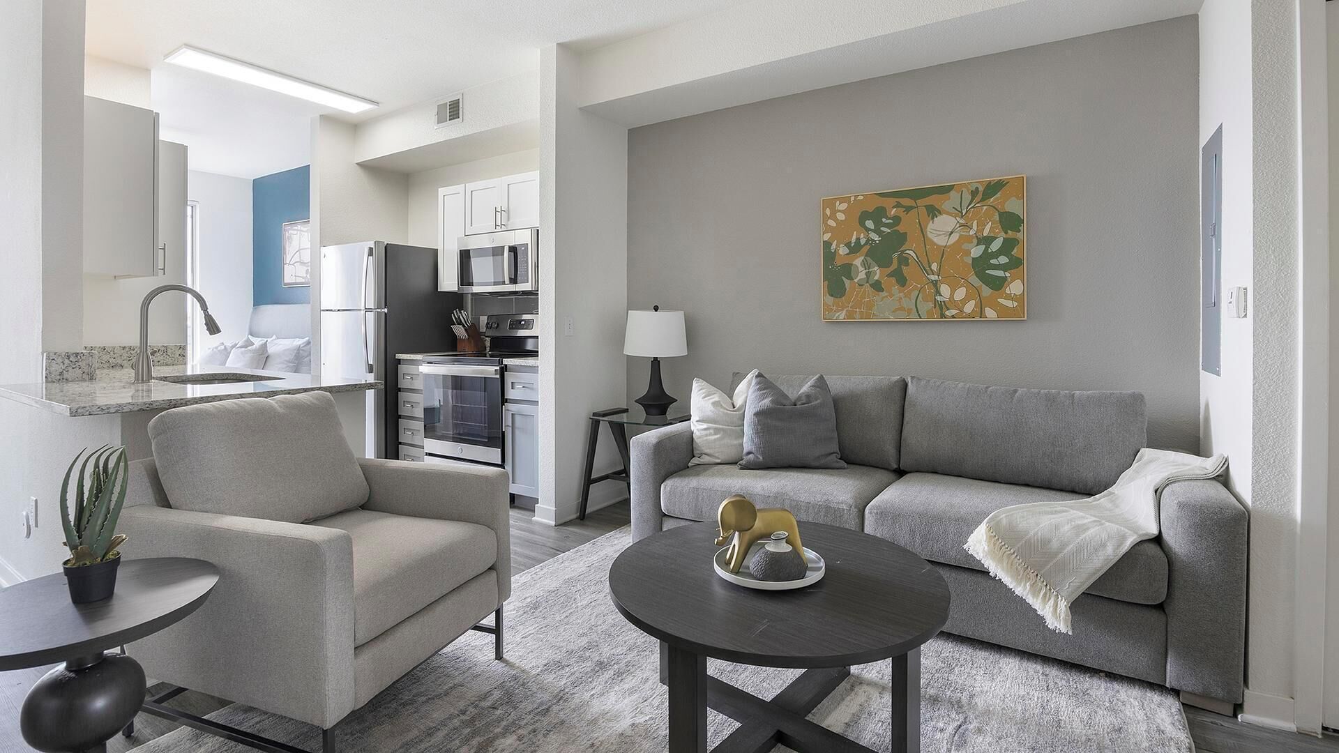 Studio (0 Bedroom) | Vardagsrum | 50-tums tv med digitalkanaler