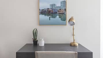 Estudio (0 Bedroom) | Centro de negocios en la habitación