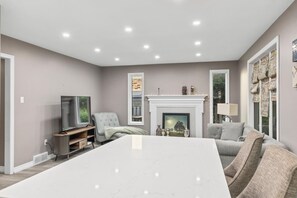 Interior - Urban Calm (London)