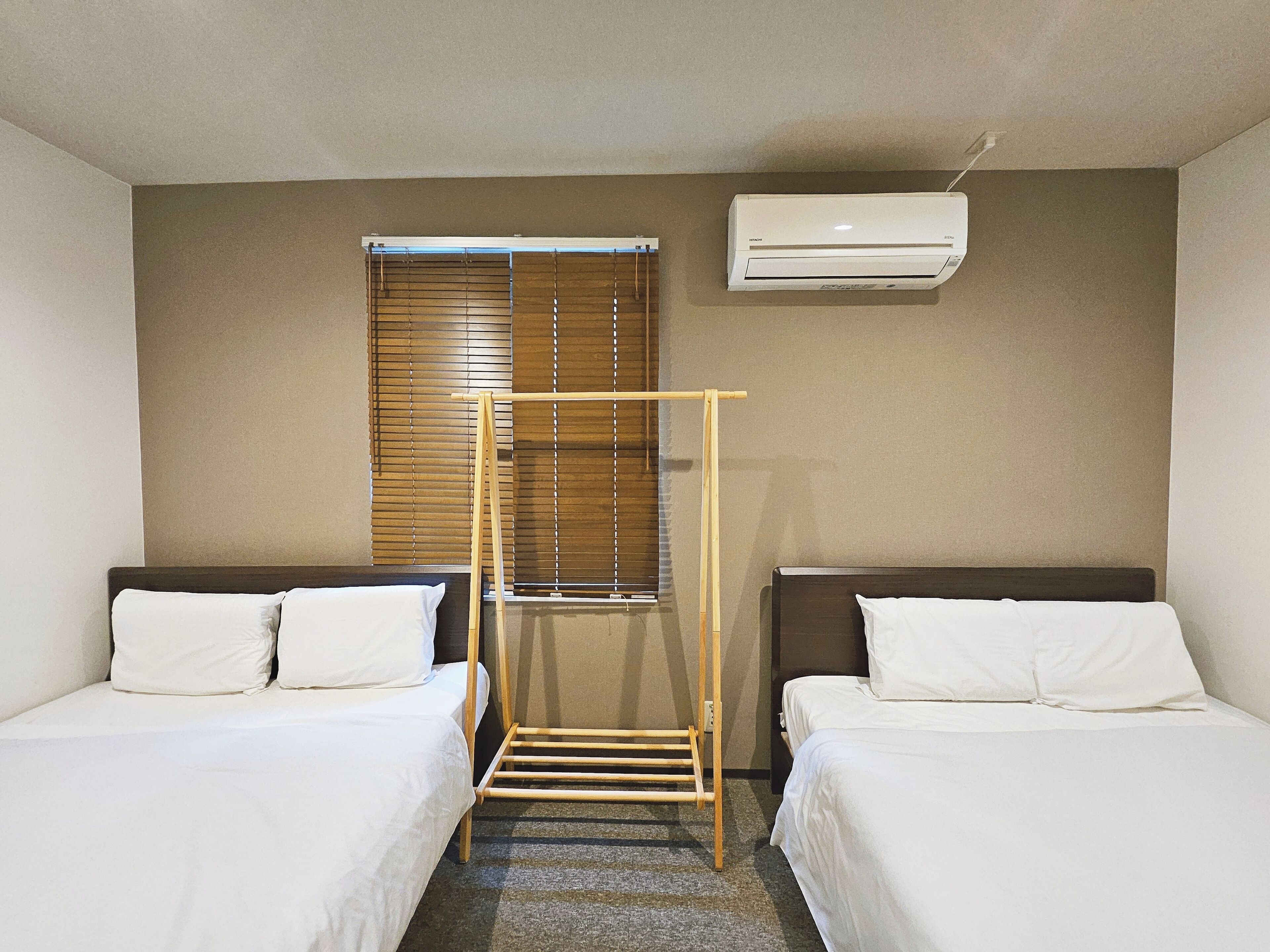 Family Suite | Laptop workspace, free WiFi, bed sheets