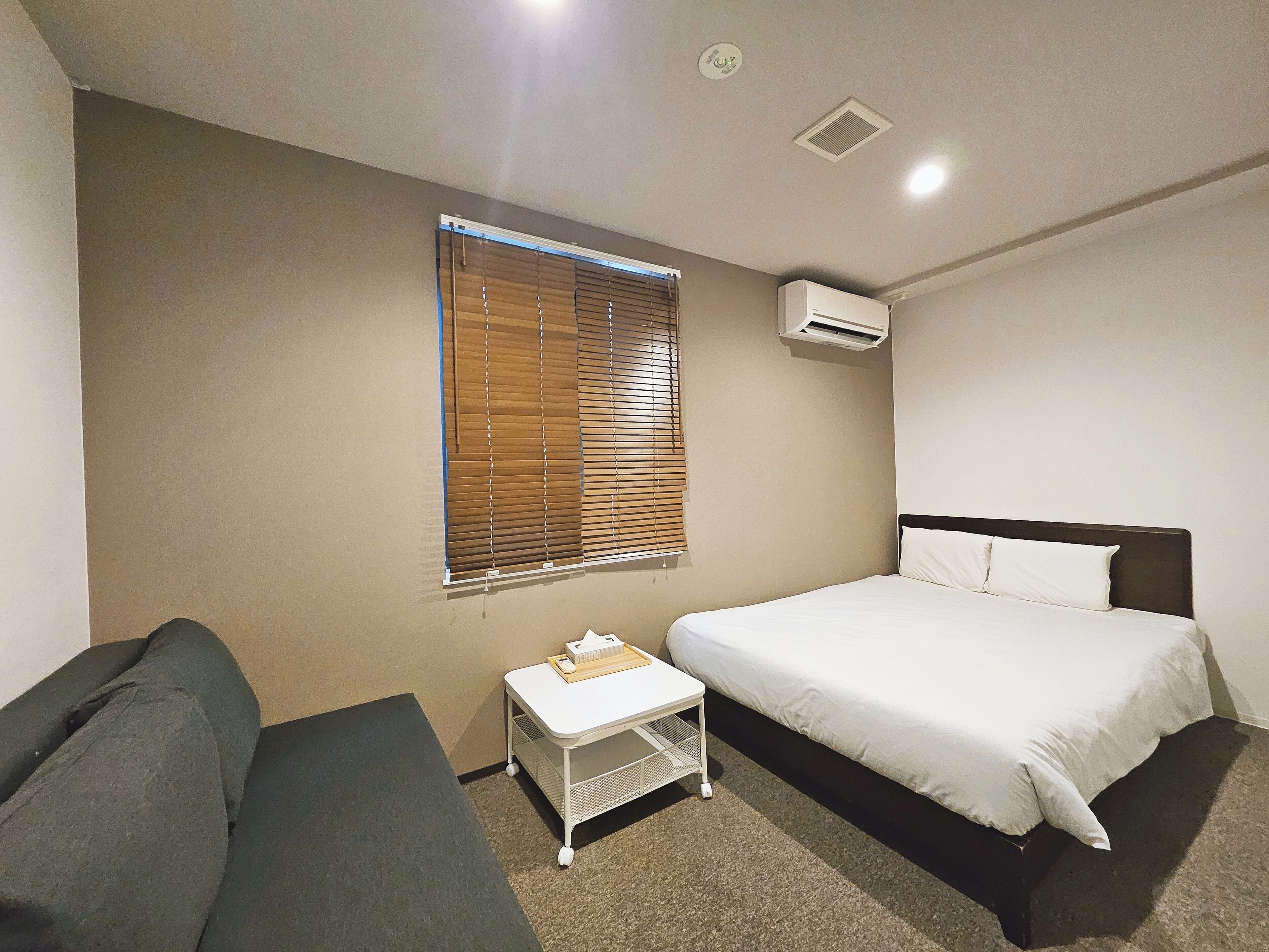 Family Suite | Laptop workspace, free WiFi, bed sheets