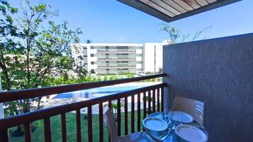 经典开间 | 室外用餐
