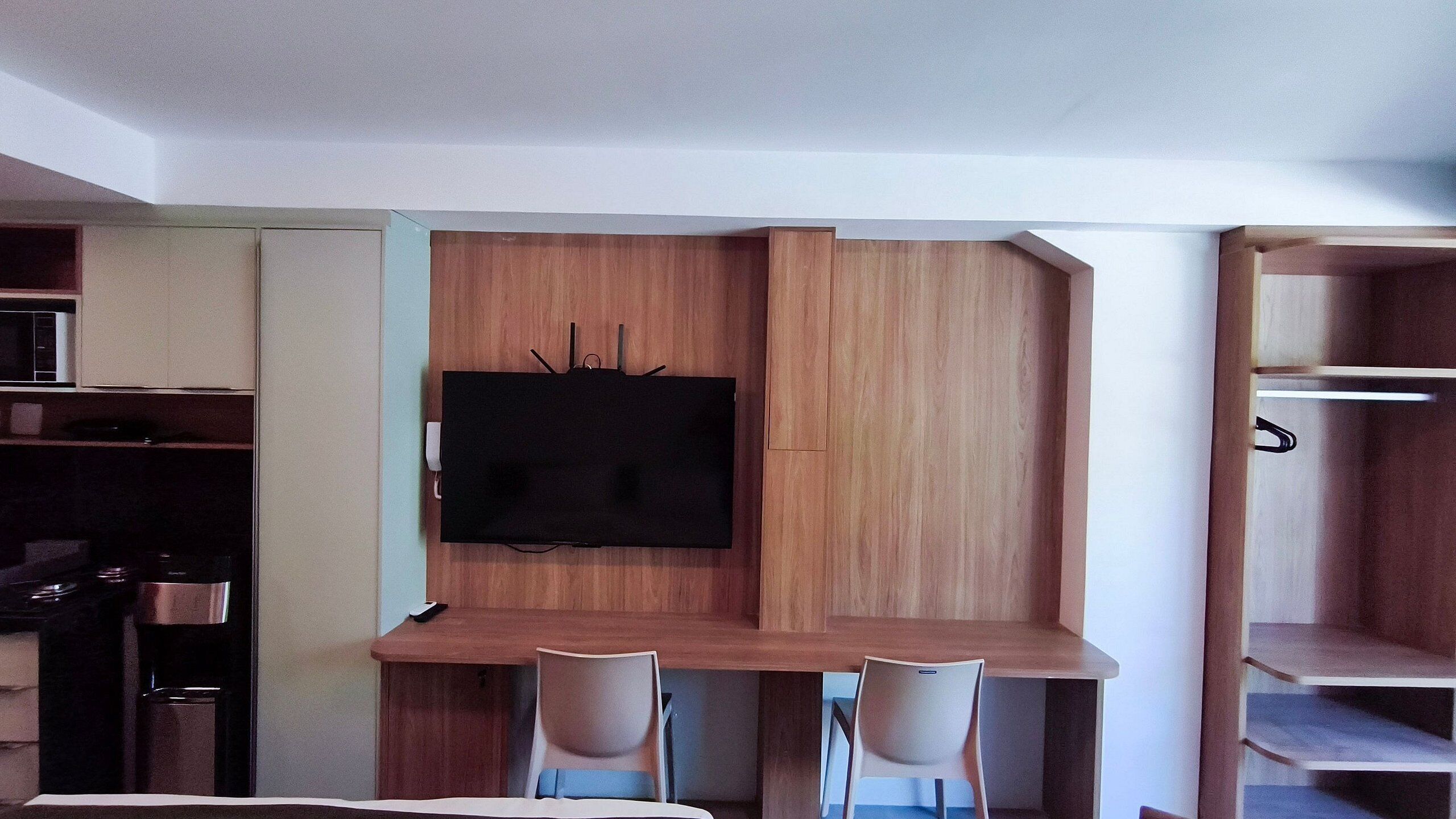 Estúdio | Wi-Fi de cortesia