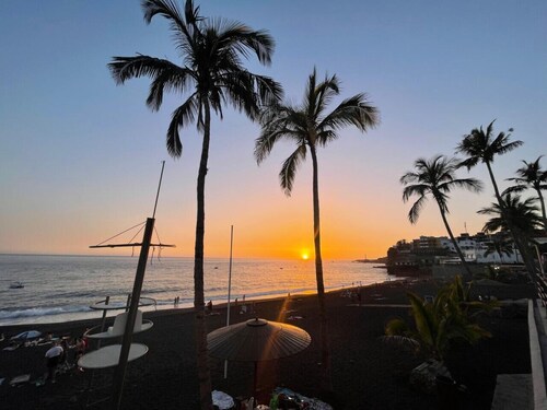 Arcos Sol – Cosy 1-Bedroom Apartment just 2 minute walk from Puerto Naos Beach