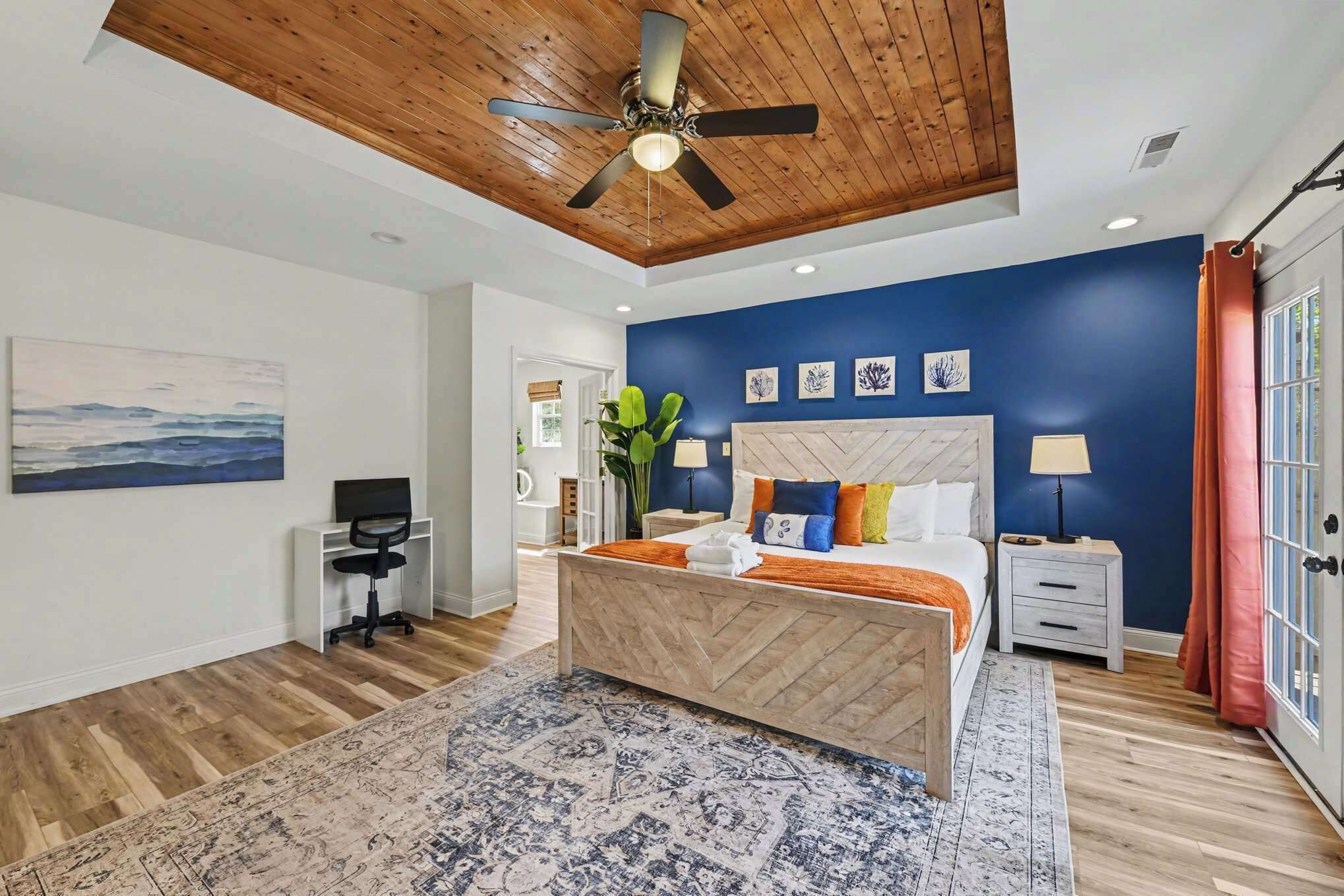 3 bedrooms, iron/ironing board, WiFi