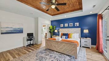 3 bedrooms, iron/ironing board, WiFi