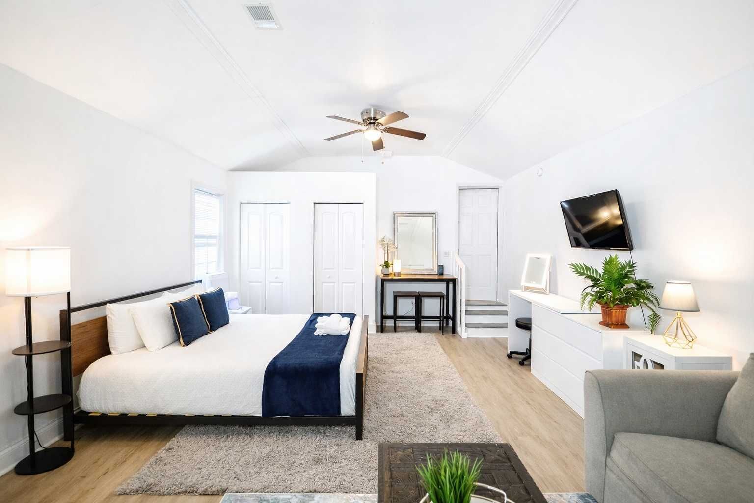 3 bedrooms, iron/ironing board, WiFi