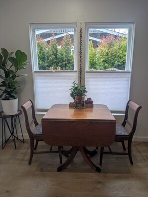 Dining - Westside Santa Barbara Retreat (Santa Barbara)