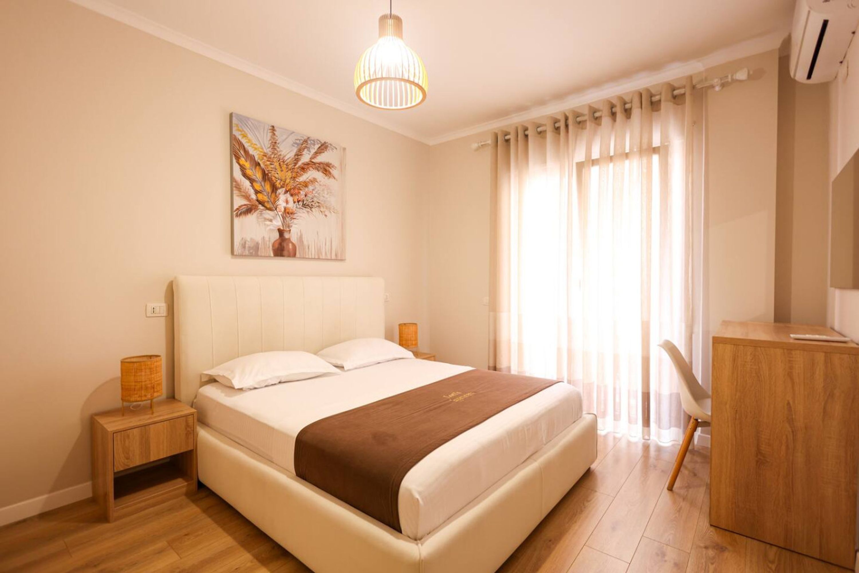 Escrivaninha, Wi-Fi de cortesia