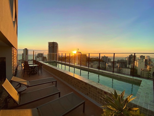 Unico Barra #1206 - Farol da Barra By Carpediem