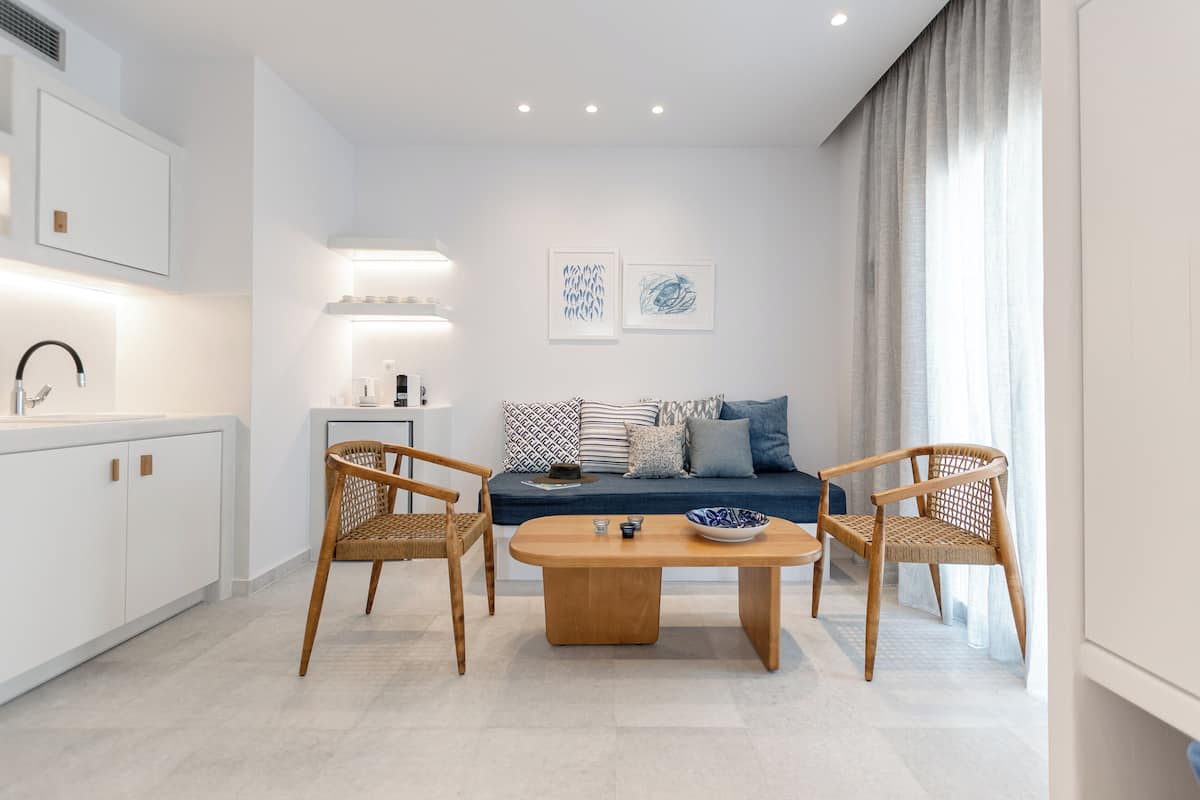 Apartment, Balcony, City View | In-room safe, iron/ironing board, free WiFi