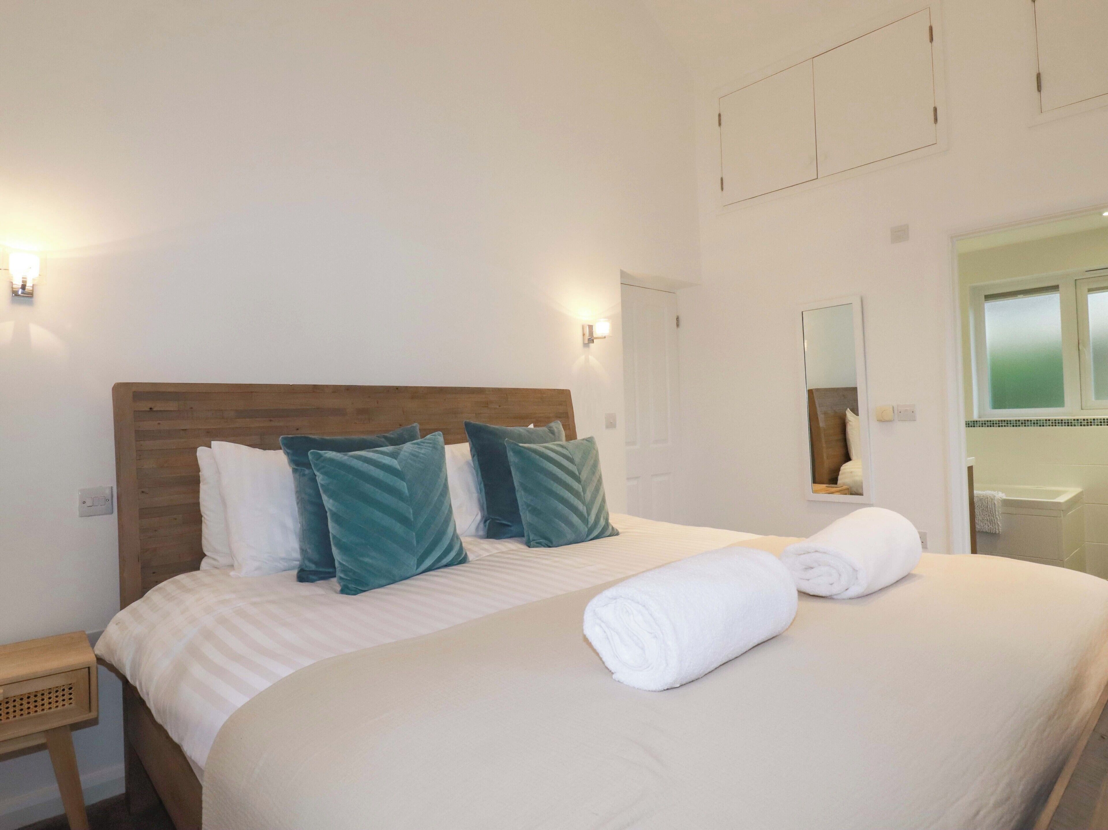 3 soverom, individuelt dekorert og individuelt innredet