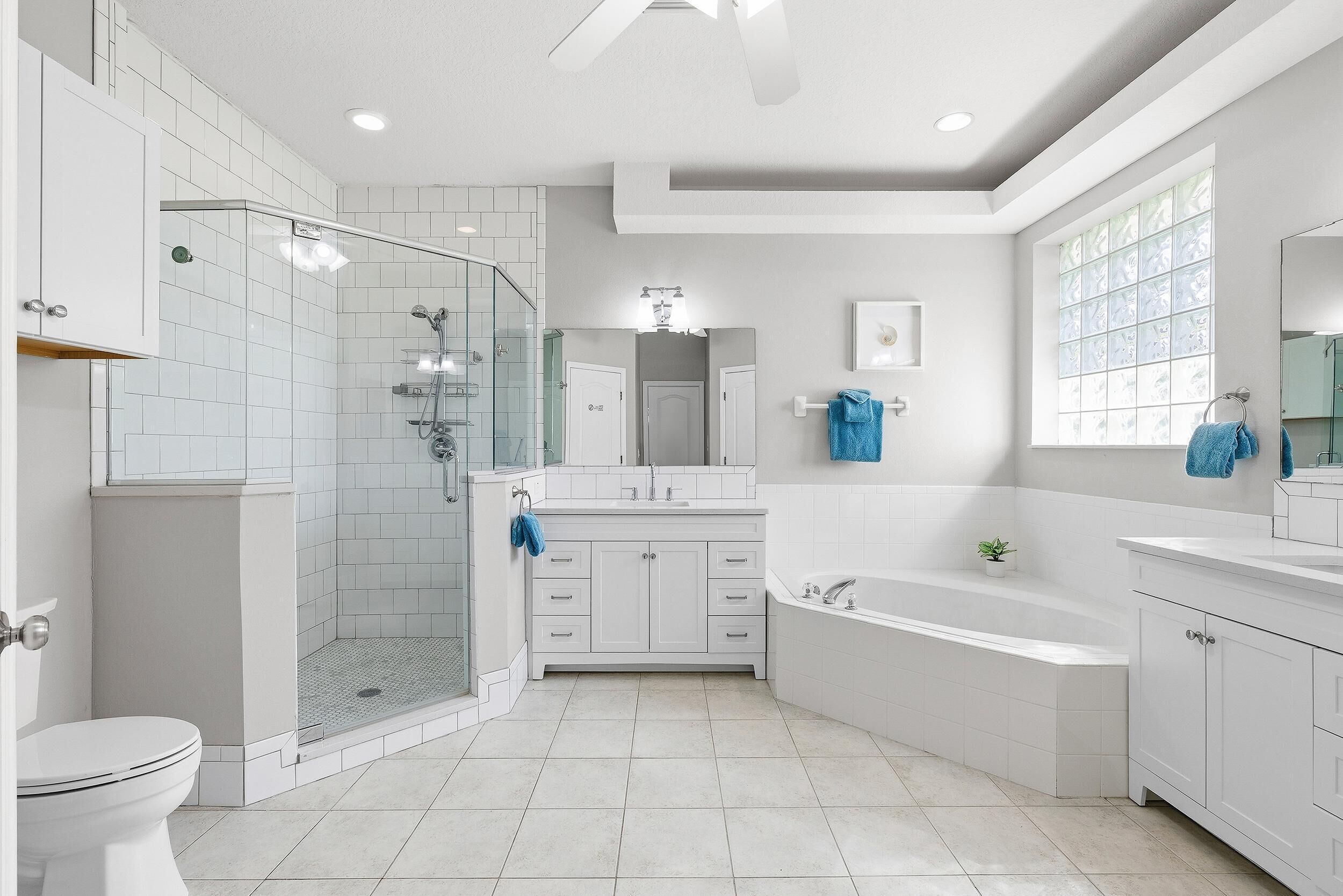 Casa, varias camas (Beachside Baby) | Baño