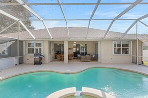 Pool - Z-beachside Baby (New Smyrna Beach)