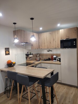 Fridge, microwave, oven, stovetop - Studio 4/5 pers Orcieres Merlette (Orcières)