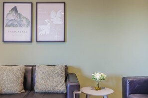 Interior - Two-Bedroom City Apartment (Cardiff)