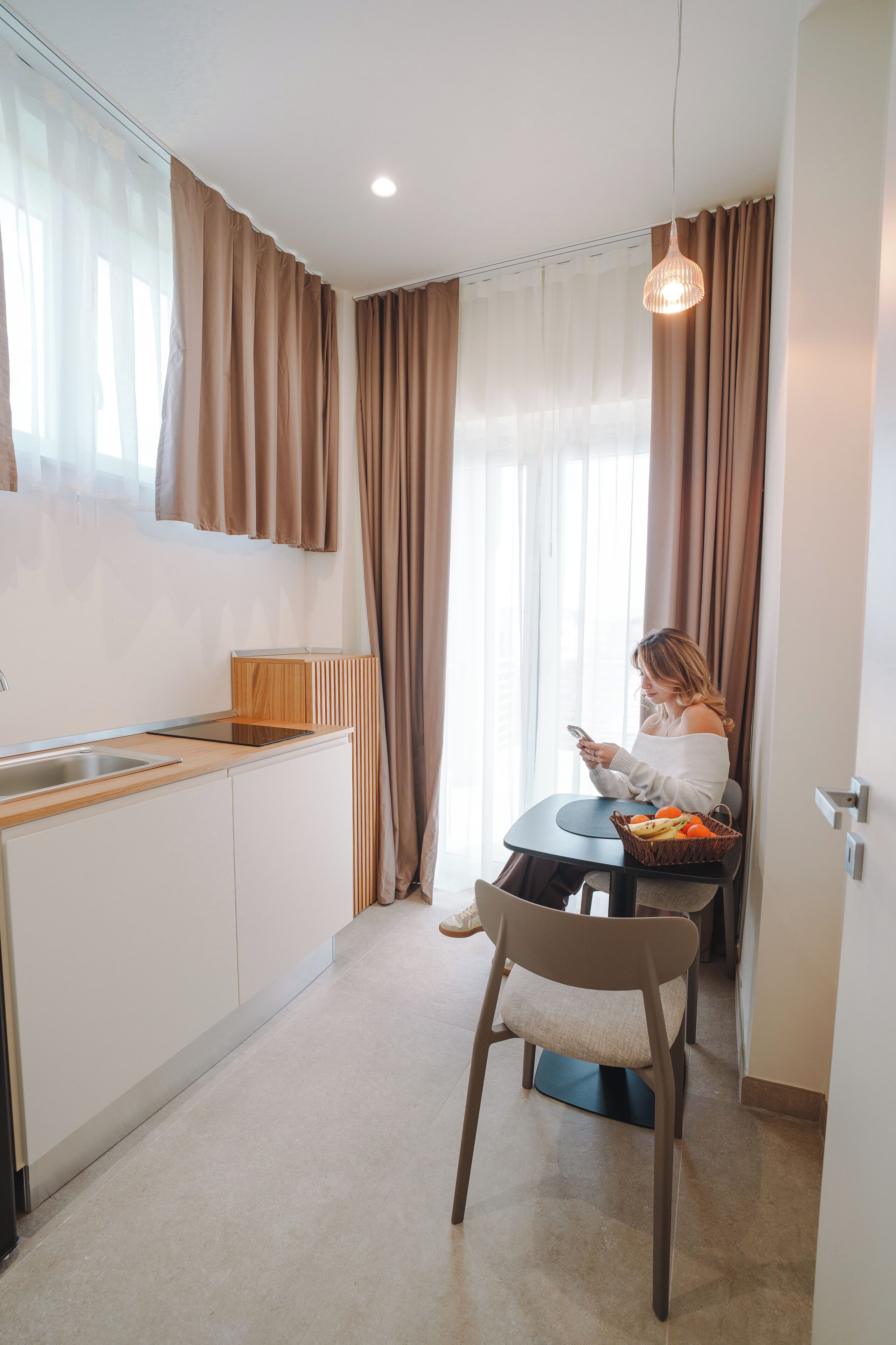 Business Double Room Single Use, Balcony, Beach View | Private kitchen