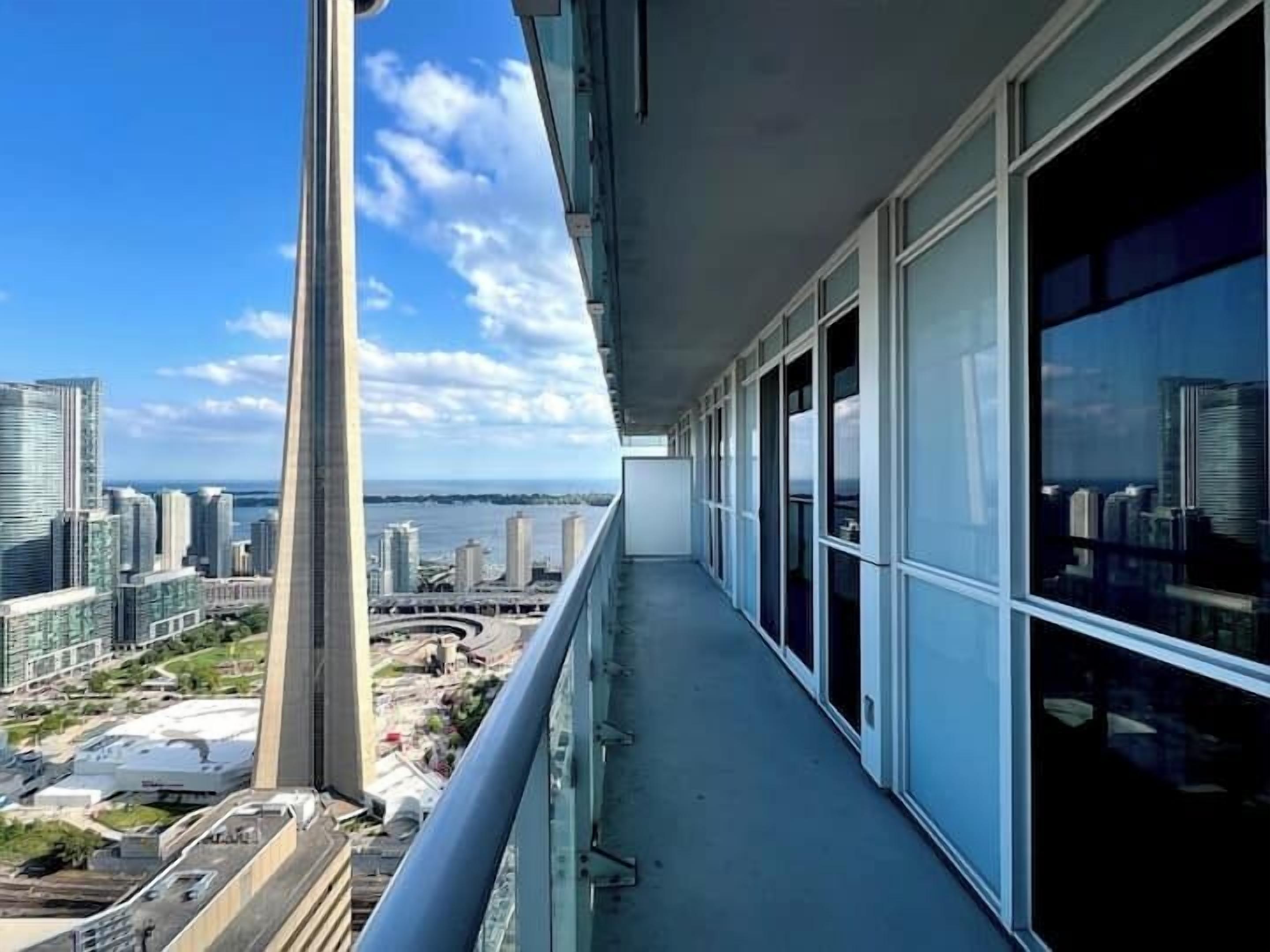 ลานระเบียง/นอกชาน