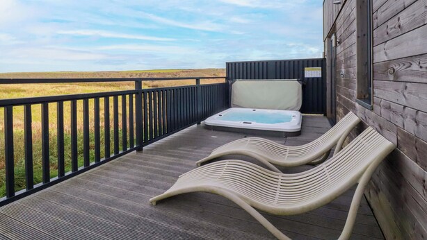 Terrace/patio - South Crofty - The Residence (Redruth)