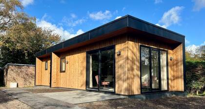 Modern Family Retreat Near the Beach