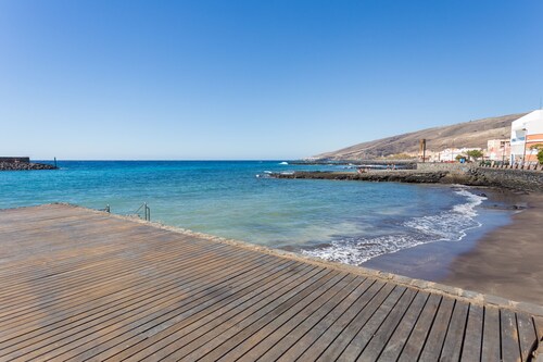 Finca Los Llanos Swimming pool and relaxation