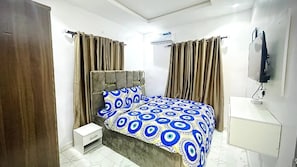 Apartment | Free WiFi - Kunbiz Apartments (Lagos)
