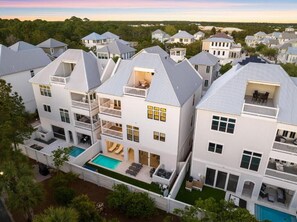 Exterior - Gulf Views-Private Beach Access-Private Heated Plunge Pool-LSV-Bikes-Beach Gear (Santa Rosa Beach)