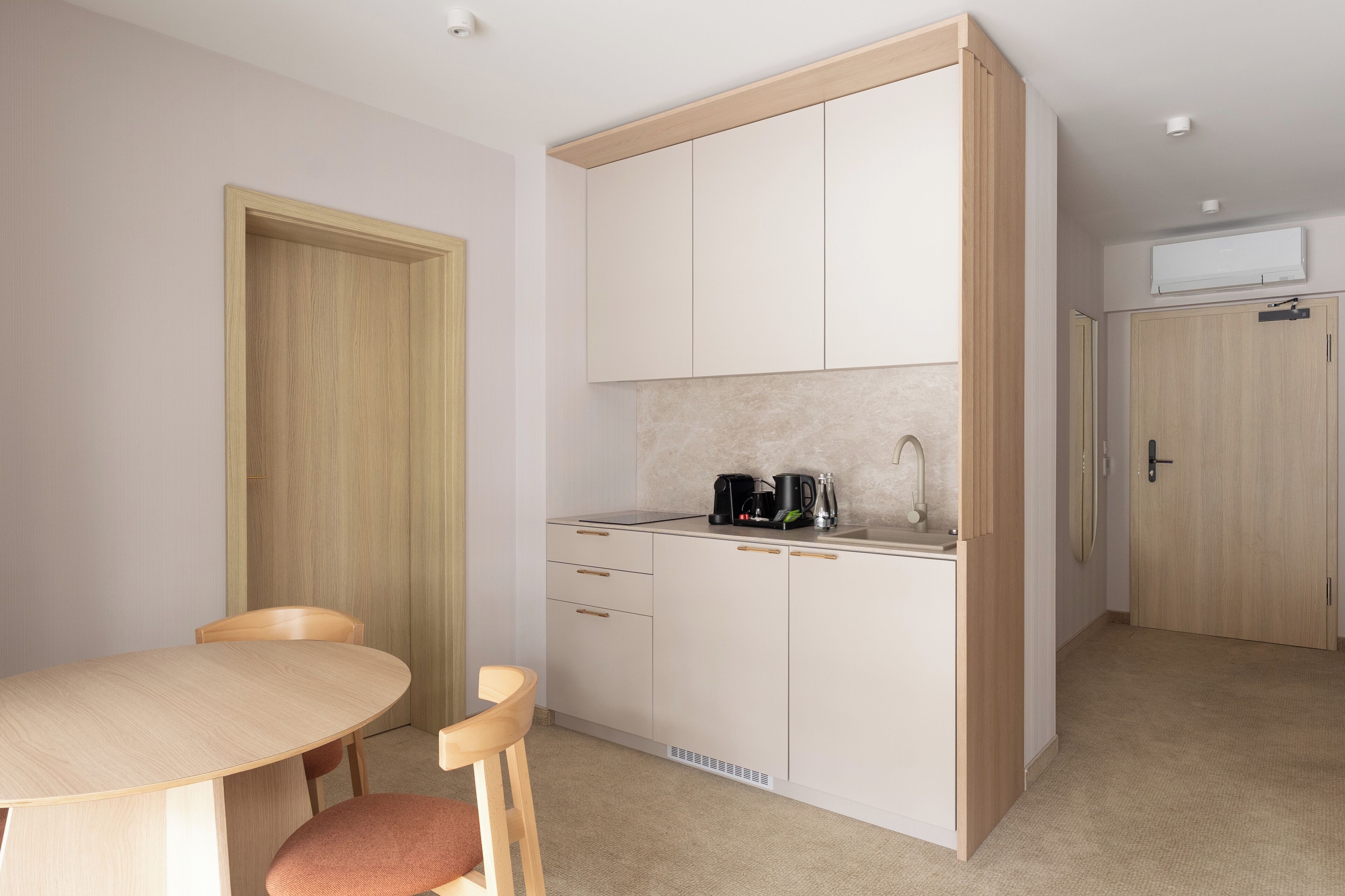 Apartamento Deluxe | Cocina privada