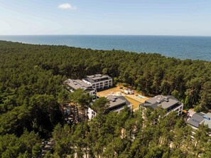 Exterior -  Forest & Waves - Premium Seaside Apartments with Pool, 90m to the Beach (Łukęcin)