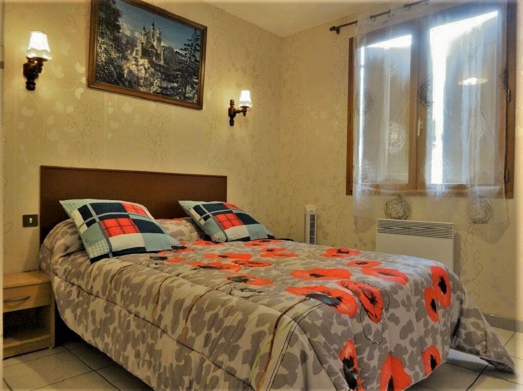 2 chambres, fer et planche à repasser, Wi-Fi gratuit