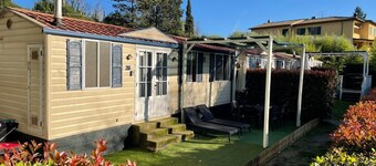 Holiday Travel Genius-mobile Home Base Near Pisa